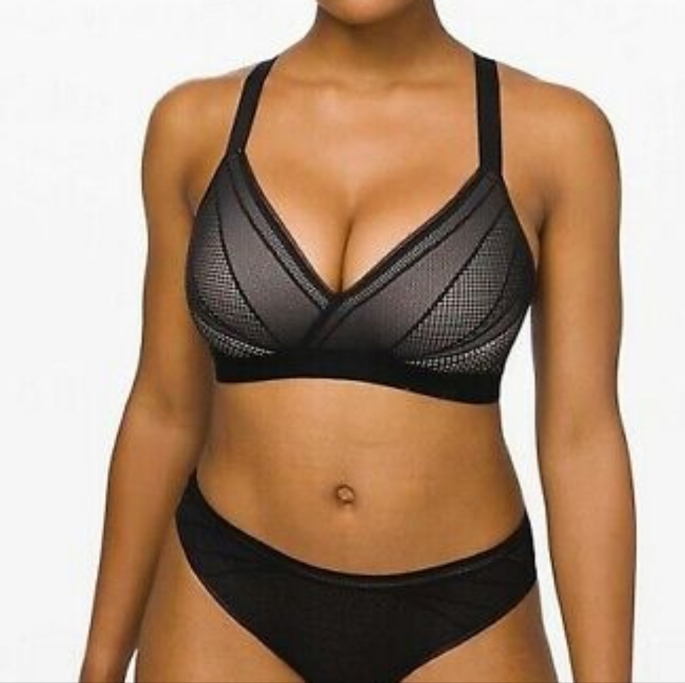 Lululemon Awake to Lace bra 34C